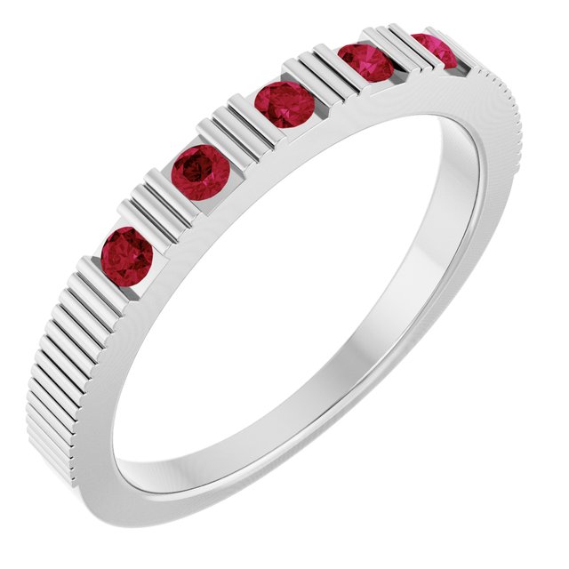Bague empilable en argent sterling et rubis de laboratoire