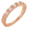 Bague empilable en or rose 14 carats et saphir blanc naturel