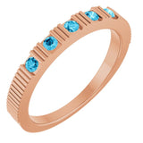 Bague empilable en or rose 14 carats et aigue-marine naturelle