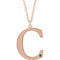 Collier en argent sterling plaqué or rose 14 carats avec initiale C en émeraude d'imitation gravable, 45,7 cm (18 pouces).