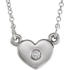 Collier en or blanc 14 carats serti d'un diamant naturel en forme de cœur (0,03 carat au total), 40,6 cm (16 pouces).