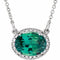 Collier de 42 cm (16 1/2 po) en or 14 carats, orné d'une émeraude blanche de laboratoire et de diamants naturels (0,04 carat au total).