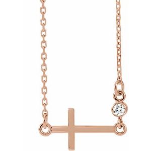 Collier croix latérale en or rose 14 carats serti de diamants naturels (0,03 carat au total), 40-45 cm (16-18 pouces).