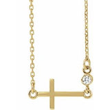 Collier croix latérale en or jaune 14 carats serti de diamants naturels (0,03 carat au total), 40-45 cm (16-18 pouces).