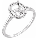 Bague de montage ovale style halo 8x6 mm en or blanc 14 carats