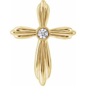 Pendentif croix en or jaune 14 carats serti de diamants naturels (0,06 carat au total).