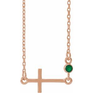 Collier croix latérale en or rose 14 carats et émeraude naturelle, 40-45 cm