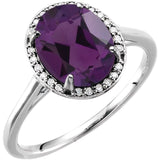 Bague en or blanc 14 carats avec améthyste naturelle de 10 x 8 mm et diamants naturels (0,06 carat au total).