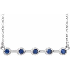 Collier avec saphir bleu de laboratoire en or blanc 14 carats serti clos, 45,7 cm (18 pouces).