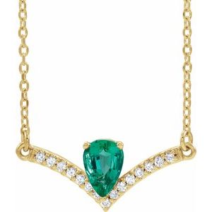 Collier de 40 cm (16 pouces) en or jaune 14 carats avec émeraude naturelle et diamants naturels (0,06 carat au total).