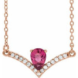 Collier de 40 cm (16 pouces) en or rose 14 carats, tourmaline rose naturelle et diamants naturels (0,06 carat au total).