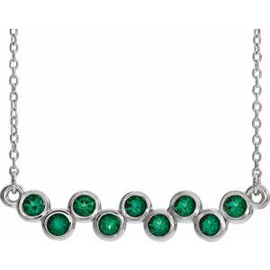 Collier avec barrette sertie d'une émeraude naturelle blanche 14 carats, 40-45 cm