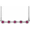 Collier de 45,7 cm (18 pouces) en or blanc 14 carats serti clos de tourmaline rose naturelle et tourmaline blanche.