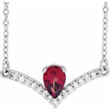 Collier en platine, grenat naturel du Mozambique et diamants naturels (0,06 carat au total), 40 cm (16 pouces).