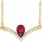 Collier de 45,7 cm (18 pouces) en or jaune 14 carats, serti d'un grenat naturel du Mozambique et de diamants naturels (0,06 carat au total).