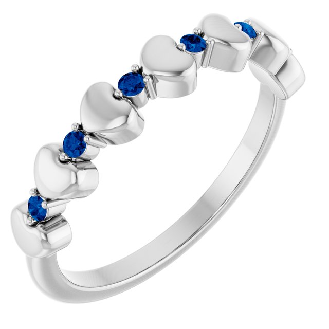 Bague empilable en platine et saphir bleu naturel en forme de cœur