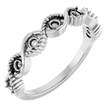 Bague empilable ornée de détails blancs 14 carats