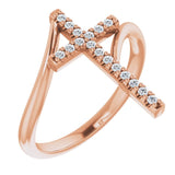 Bague croix en or rose 14 carats sertie de diamants naturels (0,25 carat au total).