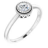 Bague en or blanc 14 carats et saphir blanc naturel