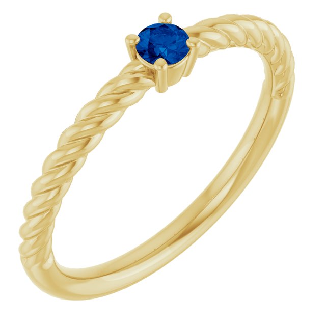 Bague solitaire en or jaune 14 carats avec saphir bleu de laboratoire de 3 mm, serti corde.
