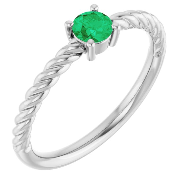 Bague solitaire corde en or blanc 14 carats avec émeraude de laboratoire de 4 mm.