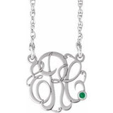 Collier monogramme 3 initiales en imitation émeraude blanche 20 mm, orné d'un diamant blanc 14 carats et d'un pendentif de 45,7 cm (18 pouces).