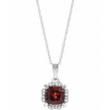 Collier de 45,7 cm (18 pouces) en or 14 carats, serti d'un grenat blanc naturel du Mozambique et de diamants naturels (0,04 carat au total).
