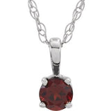 Collier solitaire jeune en or blanc 14 carats avec grenat imitation Mozambique de 3 mm et pendentif de 35,5 cm (14 pouces).