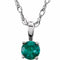 Collier solitaire jeune en argent sterling avec émeraude d'imitation de 3 mm, 35,5 cm (14 pouces).