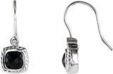 Boucles d'oreilles serties clos accentuées