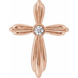 Pendentif croix en or rose 14 carats serti de diamants naturels (0,06 carat au total).