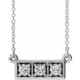 Collier trois pierres en platine avec diamants naturels (0,25 carat au total), 40-45 cm