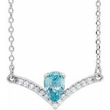 Collier de 40 cm (16 pouces) en or blanc 14 carats, zircon bleu naturel et diamants naturels (0,06 carat au total).