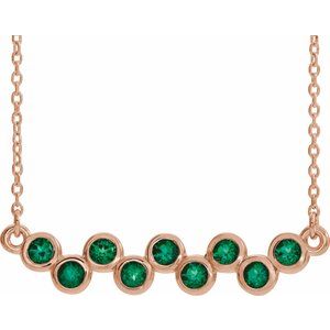 Collier avec barrette sertie d'une émeraude naturelle rose 14 carats, 40-45 cm