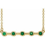 Collier de 40 cm (16 pouces) avec émeraude jaune 14 carats cultivée en laboratoire et sertie clos.