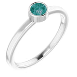 Bague en argent sterling rhodié avec imitation alexandrite de 4 mm
