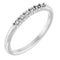Bague empilable en or blanc 14 carats