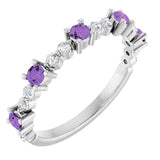 Bague en or 14 carats avec améthyste blanche naturelle et diamants naturels (0,25 carat au total).