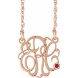 Collier monogramme 3 initiales en rubis d'imitation rose 14 carats, 30 mm, 45,7 cm (18 pouces)