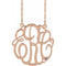 Collier de 45,7 cm (18 pouces) en argent sterling plaqué or rose 14 carats, orné d'un monogramme à 3 initiales en zircon bleu imitation (20 mm) et d'un pendentif monogramme (3 initiales).