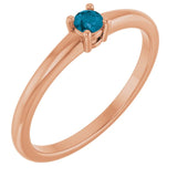 Bague en or rose 14 carats avec topaze bleue naturelle de Londres
