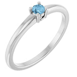 Bague en platine et topaze bleu ciel naturelle